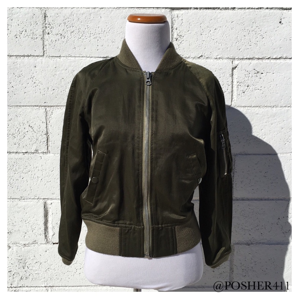 NWOT NLST OLIVE GREEN BOMBER JACKET - Picture 2 of 8